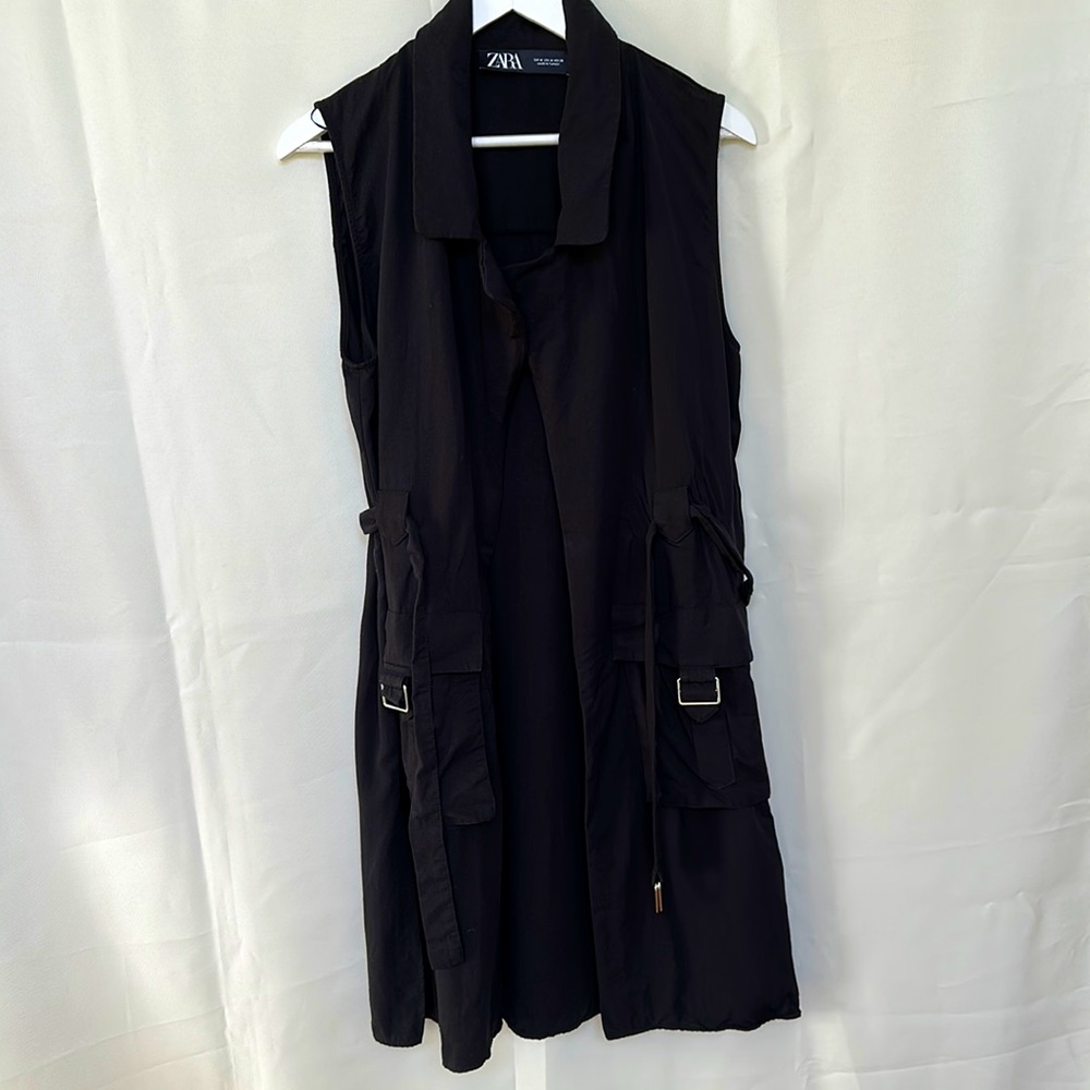 Zara lightweight wrap vest M